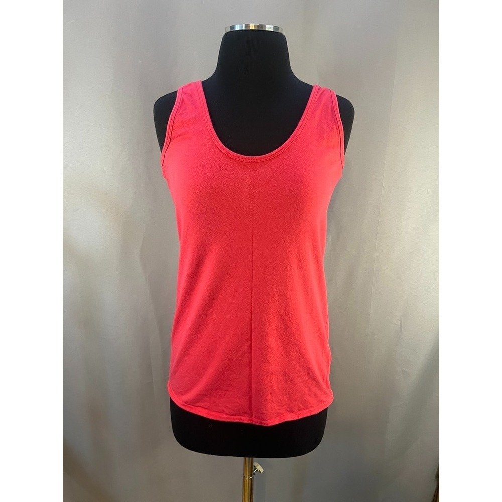 Maurices Womens M Tank Top Lot 2 Scoop Neck Stretch Basics Minimalist Athleisure